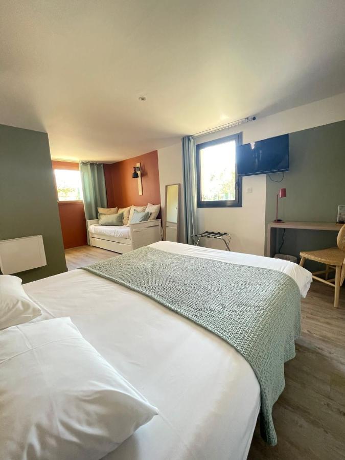 Logis Hotel Du Large Plougonvelin Eksteriør bilde